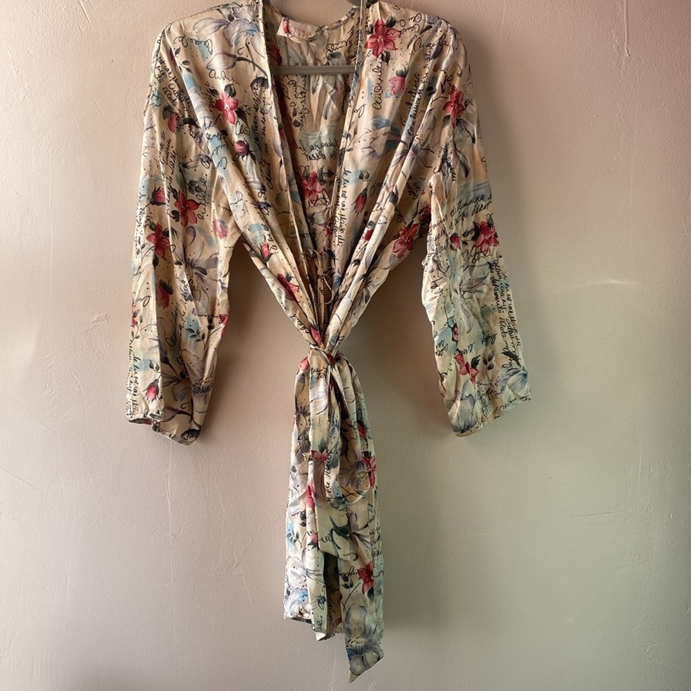 Floral Kimono Robe - Picture 7 of 7